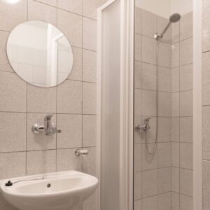 Pokoj 6 (Romantický apartmán)
